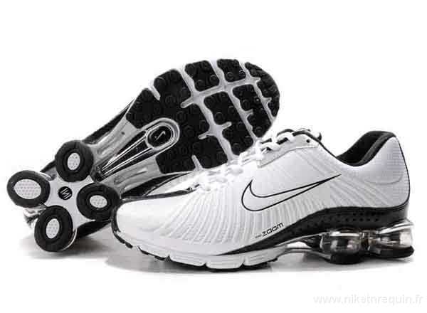 Hommes Nike Shox R4 625 Blanc Noir